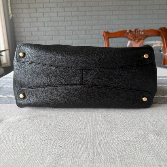 Coach Hadley Hobo Shoulder Bag Pebbled Leather - Picture 5 of 7